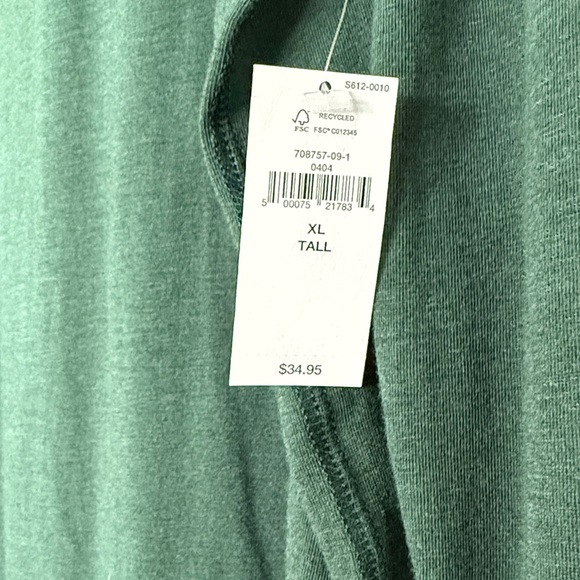 GAP Classic Green Long Sleeve Feather Turtleneck Women's Top, Size XL Tall NWT - Picture 2 of 8